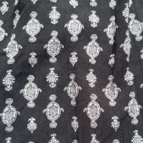 Blouse - Picture 2 of 4